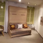 Apartment Lumineux A 2 Pas De La *
